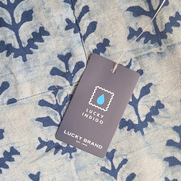 NWT Lucky Brand Indigo Button Down Shirt - Picture 4 of 6